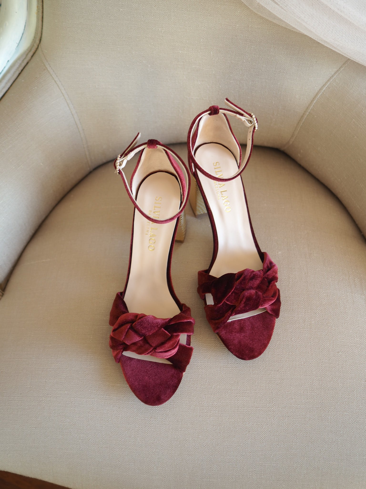 Burgundy sandals 2024 for wedding